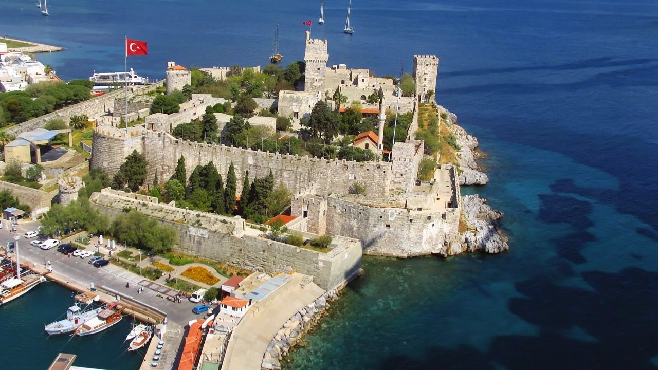 Bodrum Kalesi Gezi Rehberi